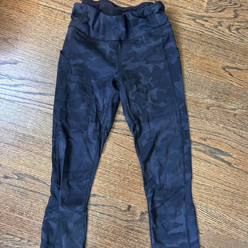 lululemon athletica Kids Navy Camouflage Leggings